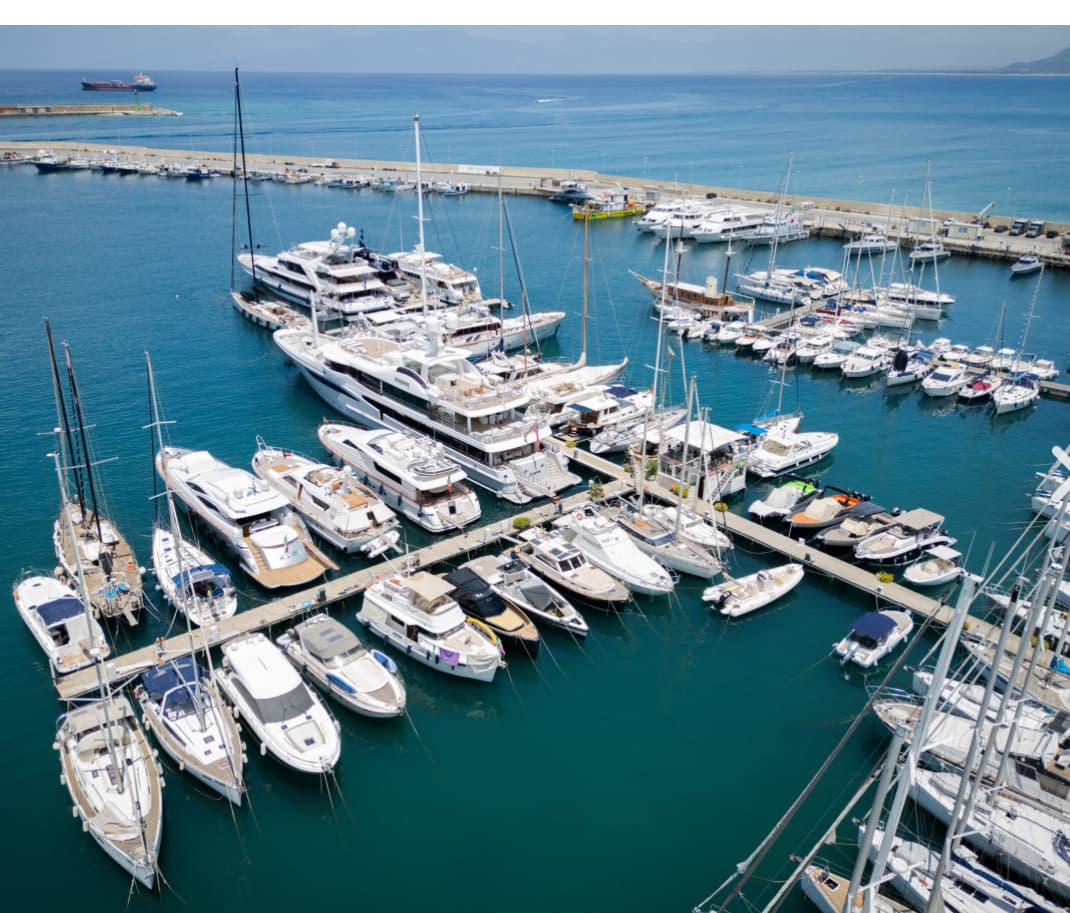 Noleggio barche senza skipper da Vibo Marina